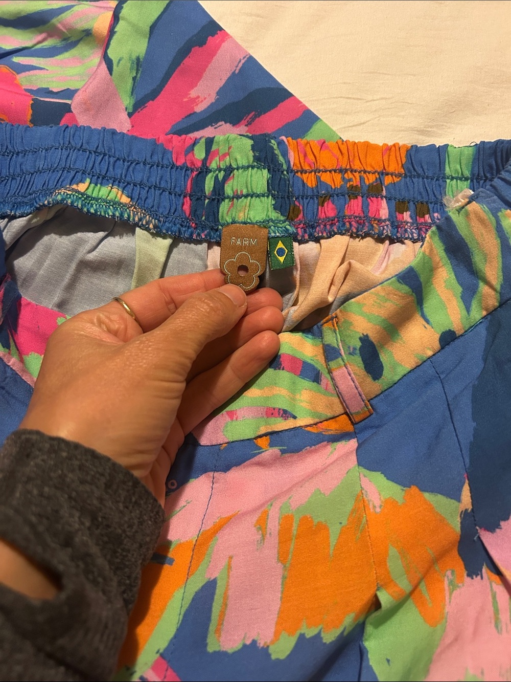 Farm Rio pants - Picture 2 of 3